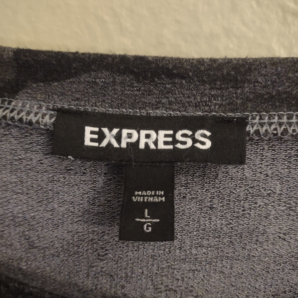 Express Camo Long Sleeve Dolman Top Sweatshirt Gray Black Size L - Picture 8 of 13